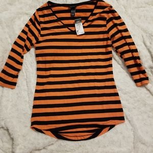 NWT Rue 21 Large Orange and Navy 3/4 Sleeve Top